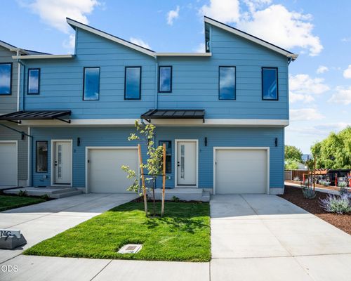 1-2032 Sunset Dr, Medford, OR, 97501-4295 | Card Image