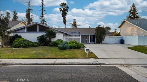 6500 Landfair, Bakersfield, CA, 93309 | Card Image