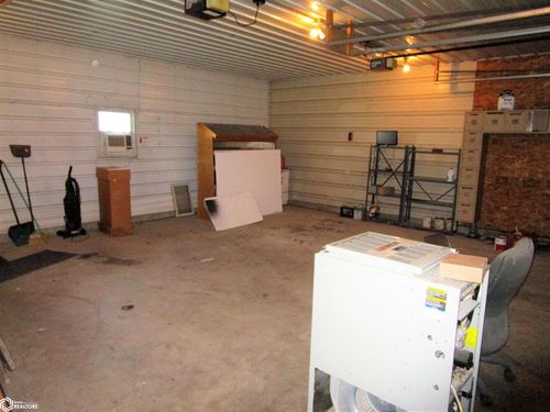 307 2nd St, Bradford, IA, 50041-7705 | Card Image
