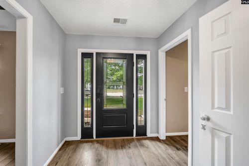 136 Star Hill Ln, Lexington, SC, 29072-7040 | Card Image