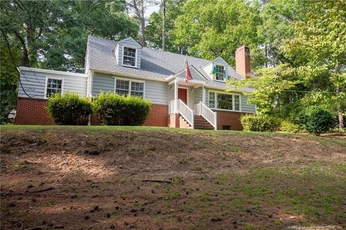 2718 Morganton Rd, Fayetteville, NC, 28303-4951 | Card Image