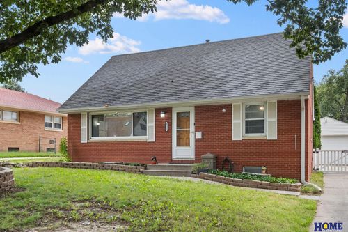 4225 Pioneers Blvd, Lincoln, NE, 68506-4947 | Card Image