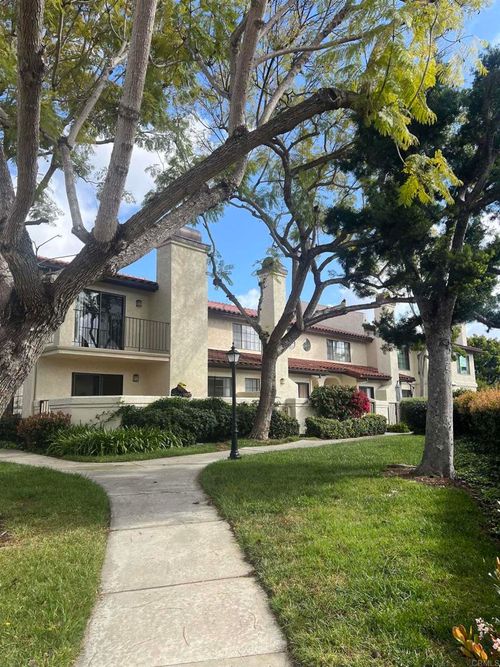 152-4165 Porte De Merano, San Diego, CA, 92122-4807 | Card Image