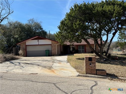 802 Danny Cir, Harker Heights, TX, 76548-1557 | Card Image