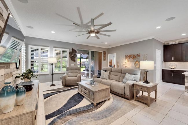 6127 Colmar Pl, House other with 3 bedrooms, 2 bathrooms and null parking in APOLLO BEACH FL | Image 31