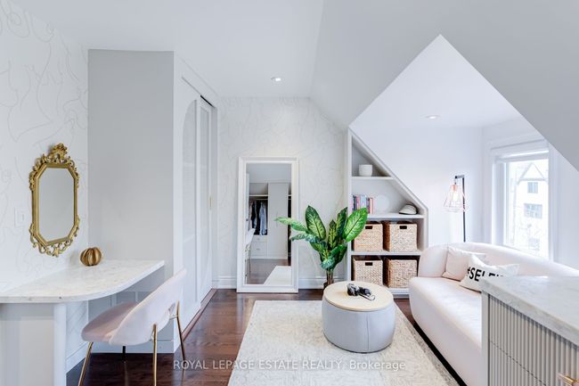 7 Delaware Ave, House attached with 5 bedrooms, 5 bathrooms and 1 parking in Toronto ON | Image 35