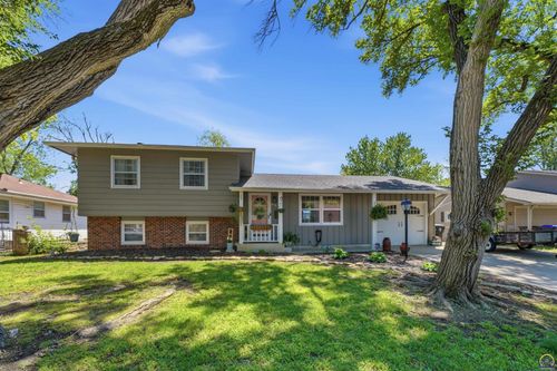 3118 Sw Mulvane St, Topeka, KS, 66611-2016 | Card Image