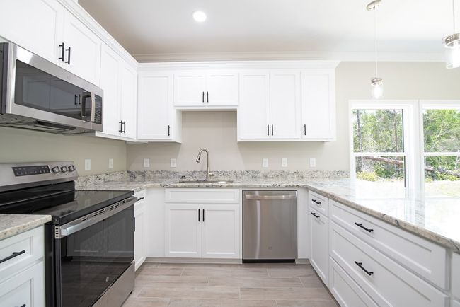 1692 Landing St, House other with 3 bedrooms, 2 bathrooms and 3 parking in Carrabelle FL | Image 14