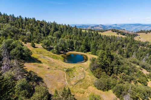 55685 Registered Guest Rd, Laytonville, CA, 95454 | Card Image