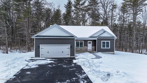 18 Wolf Rd, Queensbury, NY, 12804-7879 | Card Image