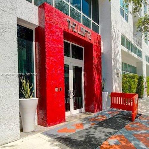 913-133 Ne 2nd Ave, Miami, FL, 33132-2904 | Card Image