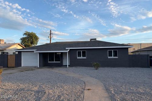 4437 E Almeria Rd, Phoenix, AZ, 85008-4115 | Card Image