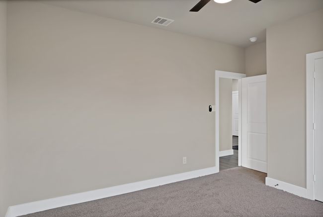 205 E South St, House other with 3 bedrooms, 2 bathrooms and null parking in Itasca TX | Image 23
