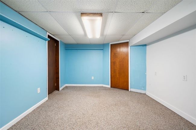Bonus room on lower level | Image 20