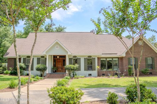14188 Longwood Cir, Diberville, MS, 39540-8341 | Card Image