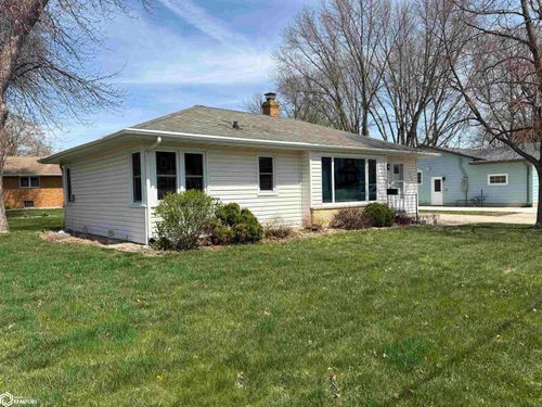 626 N Shore Drive, Clear Lake, IA, 50428 | Card Image