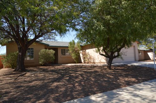 7930 S Danforth Ave, Tucson, AZ, 85747-5138 | Card Image