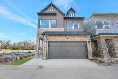 5849 Waterbird Ln, Fort Worth, TX, 76101 | Card Image