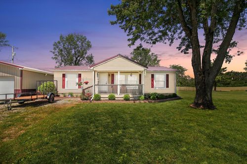 9925 Winchester Southern Rd, Stoutsville, OH, 43154-9611 | Card Image