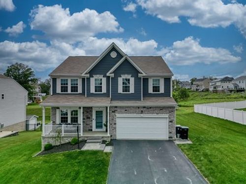 8 Pony Ct, Imperial, PA, 15126-2233 | Card Image