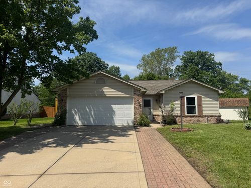 5048 Emmert Dr, Indianapolis, IN, 46221-3839 | Card Image