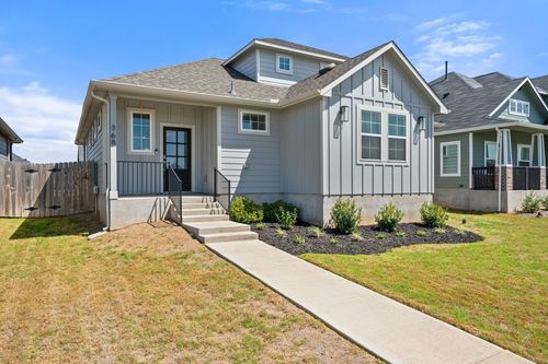 368 Banff Dr, Kyle, TX, 78640-2820 | Card Image