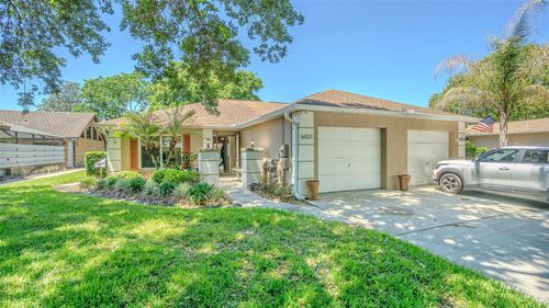 6431 Laurelwood Dr, ZEPHYRHILLS, FL, 33542-4870 | Card Image