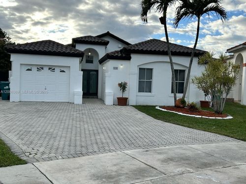 0-820 Nw 132nd Ct, Miami, FL, 33182-2251 | Card Image