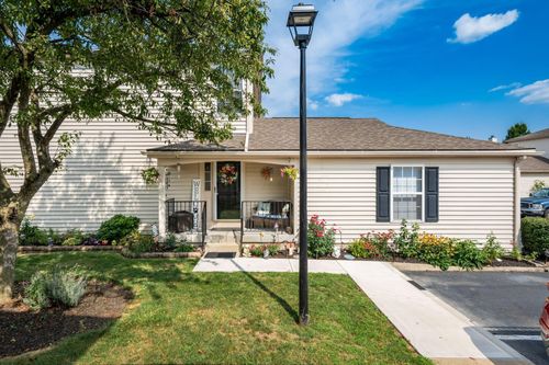 53a-2516 Hyacinth Ln, Columbus, OH, 43235-5526 | Card Image