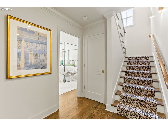 817 D Ave, House other with 3 bedrooms, 4 bathrooms and 2 parking in Lake Oswego OR | Image 31