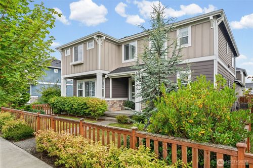 27427 14th Pl S, Des Moines, WA, 98198-9440 | Card Image