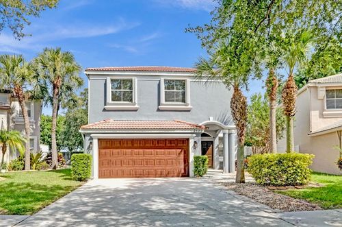 7522 Oak Grove Cir, Lake Worth, FL, 33467-7117 | Card Image