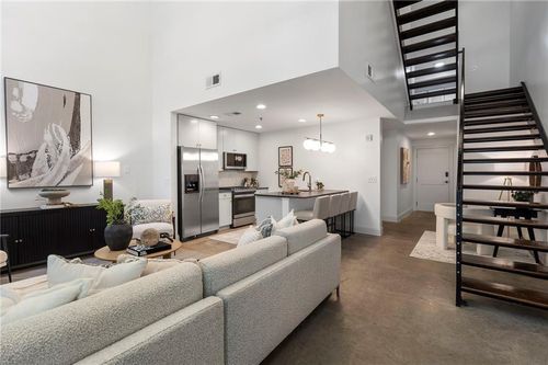 unit-116-905 Juniper St Ne, atlanta, GA, 30309-5046 | Card Image