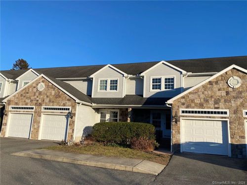 203-203 Lantern Ct, Clinton, CT, 06413-2119 | Card Image