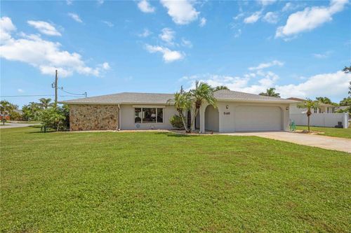 546 Highland Ave Nw, PORT CHARLOTTE, FL, 33952-6413 | Card Image