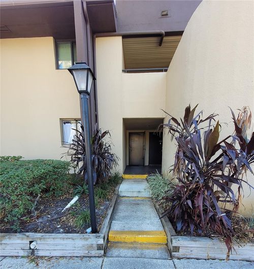 103-760 S Village Dr N, ST PETERSBURG, FL, 33716-3129 | Card Image