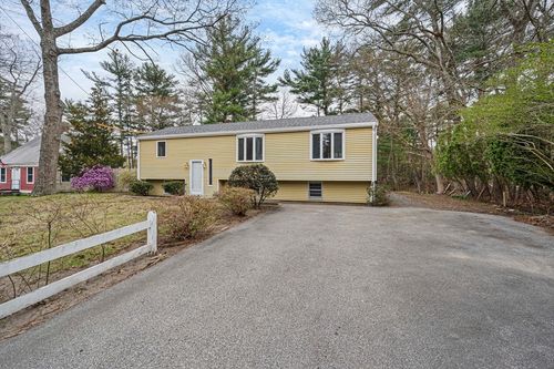 405 Plain Street, Marshfield, MA, 02050 | Card Image
