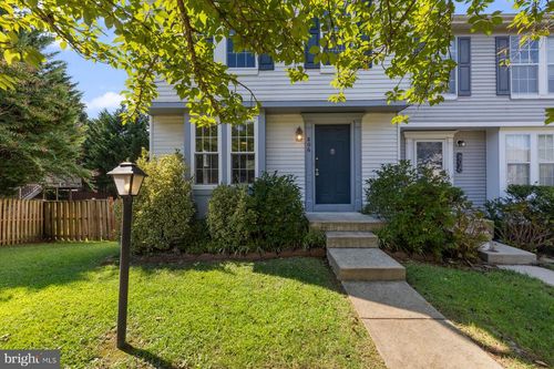 806 Lilac Ct, ODENTON, MD, 21113-2266 | Card Image