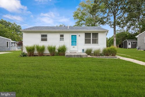 712 Gorham Ave, Cape May, NJ, 08204-3218 | Card Image