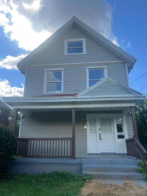 737 Wells Street, Cincinnati, OH, 45205 | Card Image