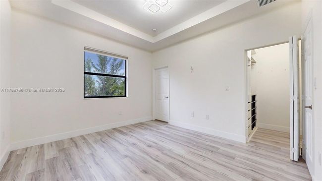9231 W 32 Nd Ln, Home with 3 bedrooms, 3 bathrooms and null parking in Hialeah FL | Image 29