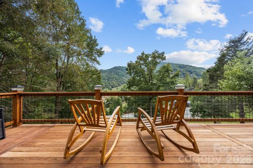 1-263 Morgan Branch Rd, Leicester, NC, 28748-7583 | Card Image