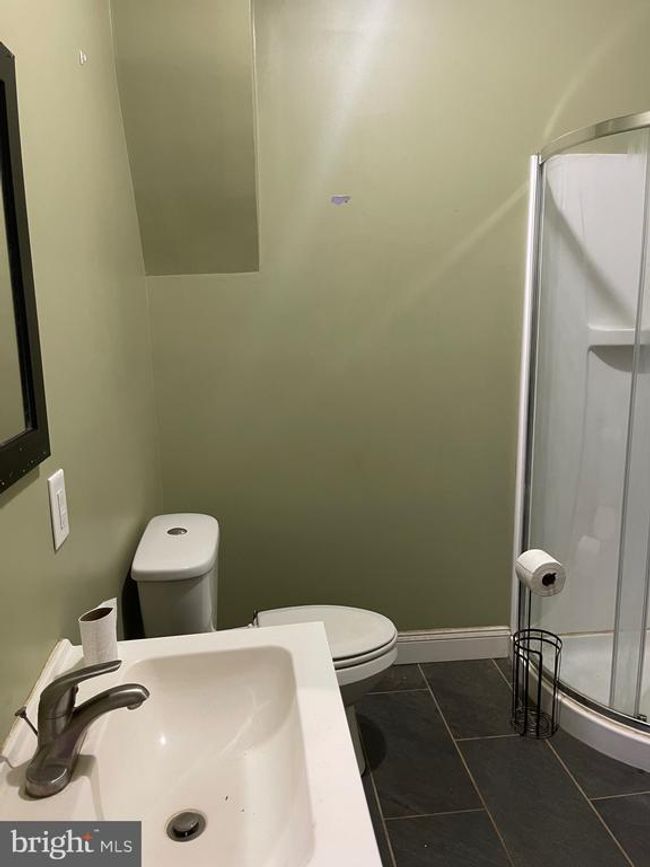 335 W Walnut St, Townhouse with 5 bedrooms, 2 bathrooms and null parking in Kutztown PA | Image 9
