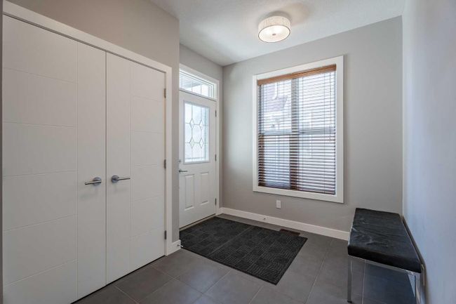 55 Nolancrest Rise Nw, Home with 3 bedrooms, 2 bathrooms and 4 parking in Calgary AB | Image 4