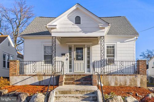 140 Maddock Ave, TRENTON, NJ, 08610-3514 | Card Image