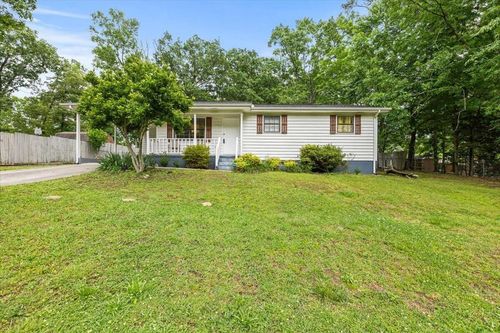 4050 Village Dr, Cohutta, GA, 30710-9307 | Card Image