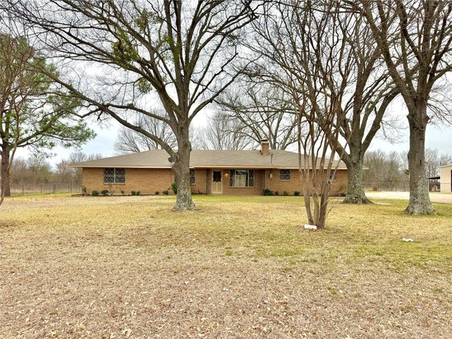 View of front of home with a front lawn | Image 9