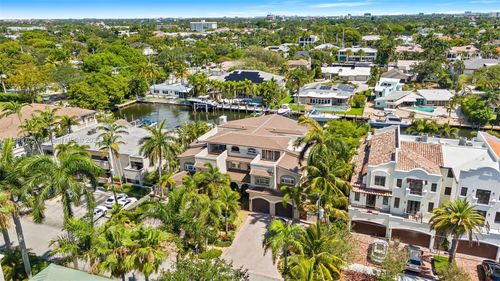 3-2719 Ne 15th St, Fort Lauderdale, FL, 33304-1614 | Card Image