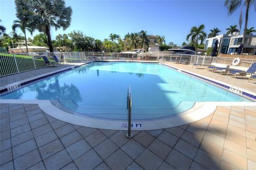 204-1391 S Ocean Blvd, Pompano Beach, FL, 33062-7152 | Card Image