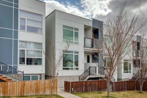 1-3802 Parkhill Sw, Calgary, AB, T2S2W7 | Card Image
